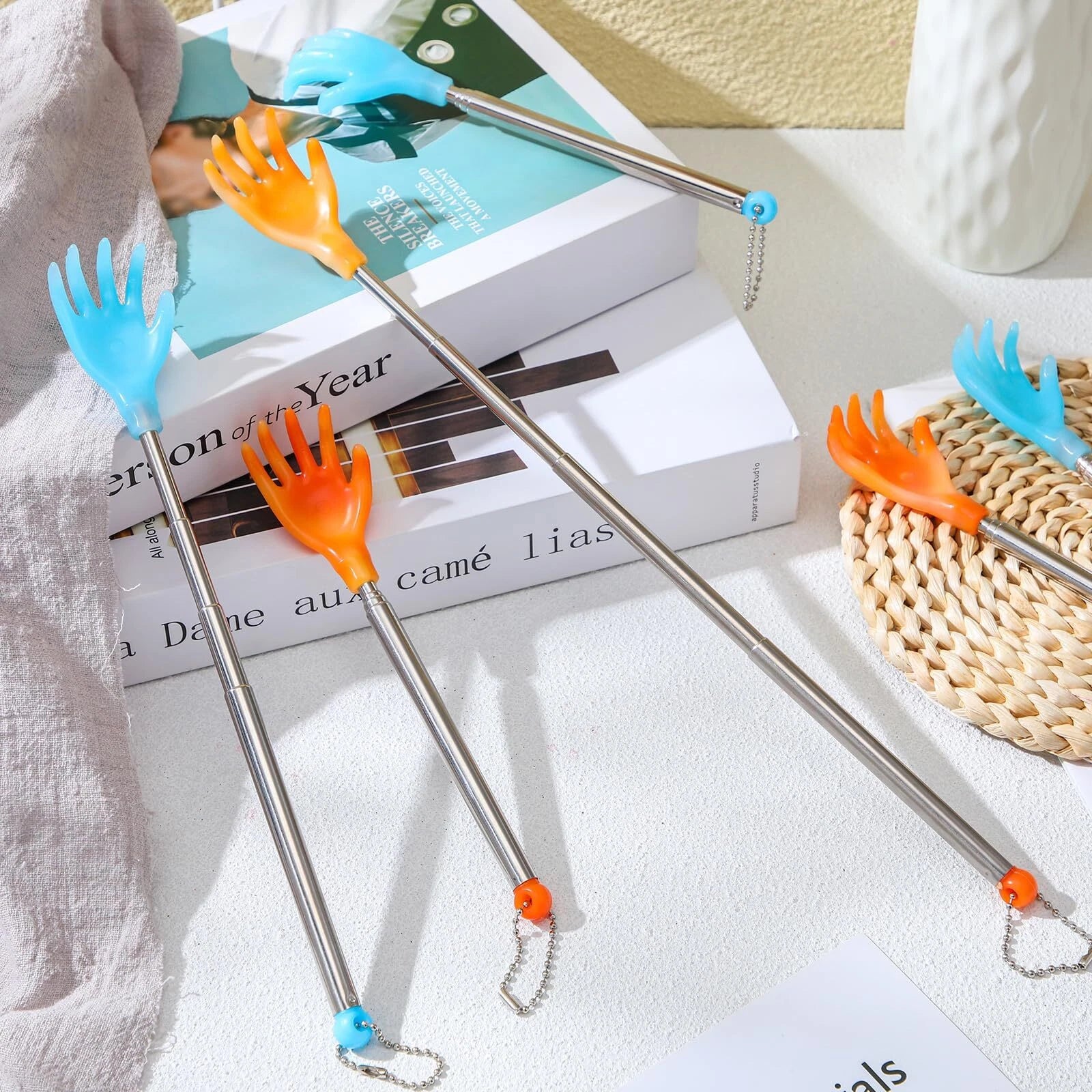 100 Pcs Extendable Back Scratcher Bulk Hand Shaped Retractable Scratcher Tele...