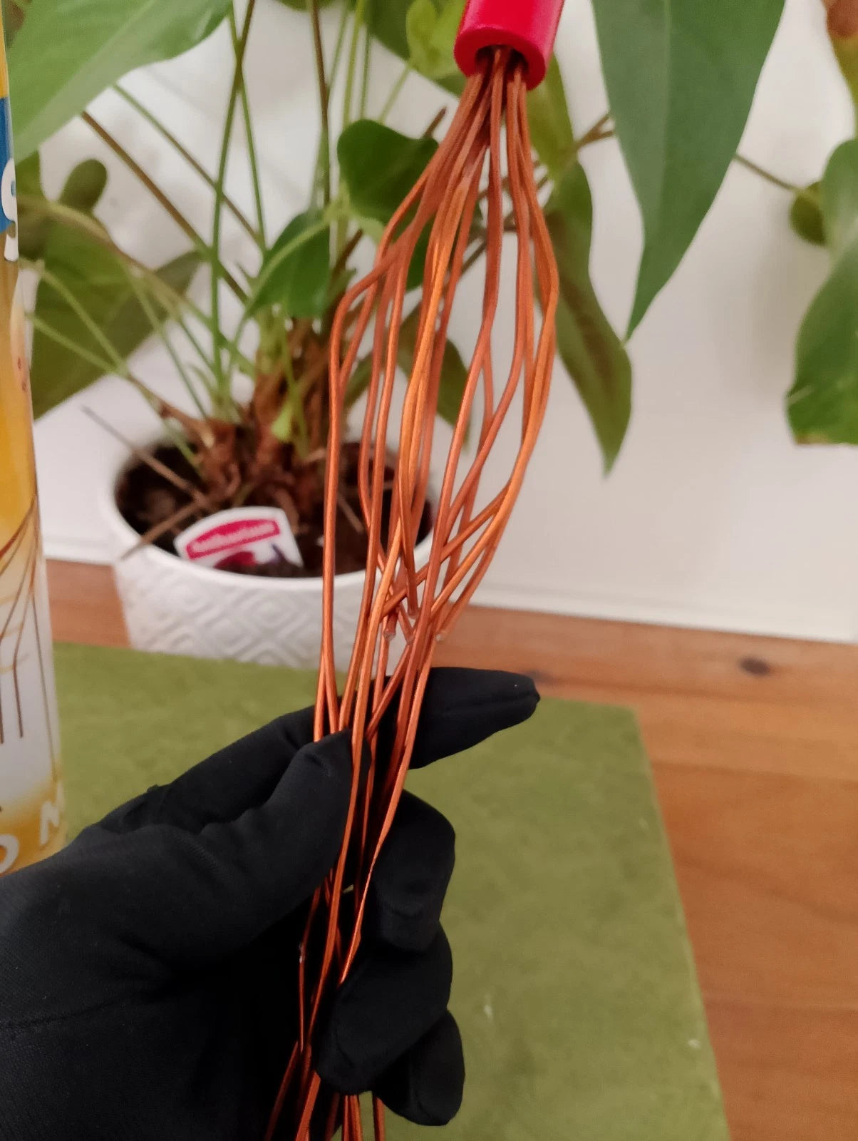 Head Wizard - Novelty Scalp Massager Scratcher - Heavens Therapy