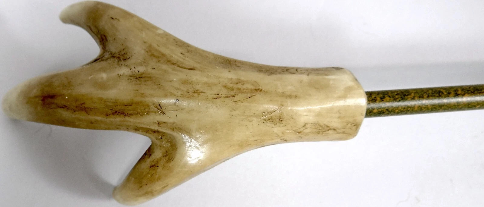 Back Scratcher Faux Antler Rivers Edge Leather Strap Northwoods Cabin Hunting