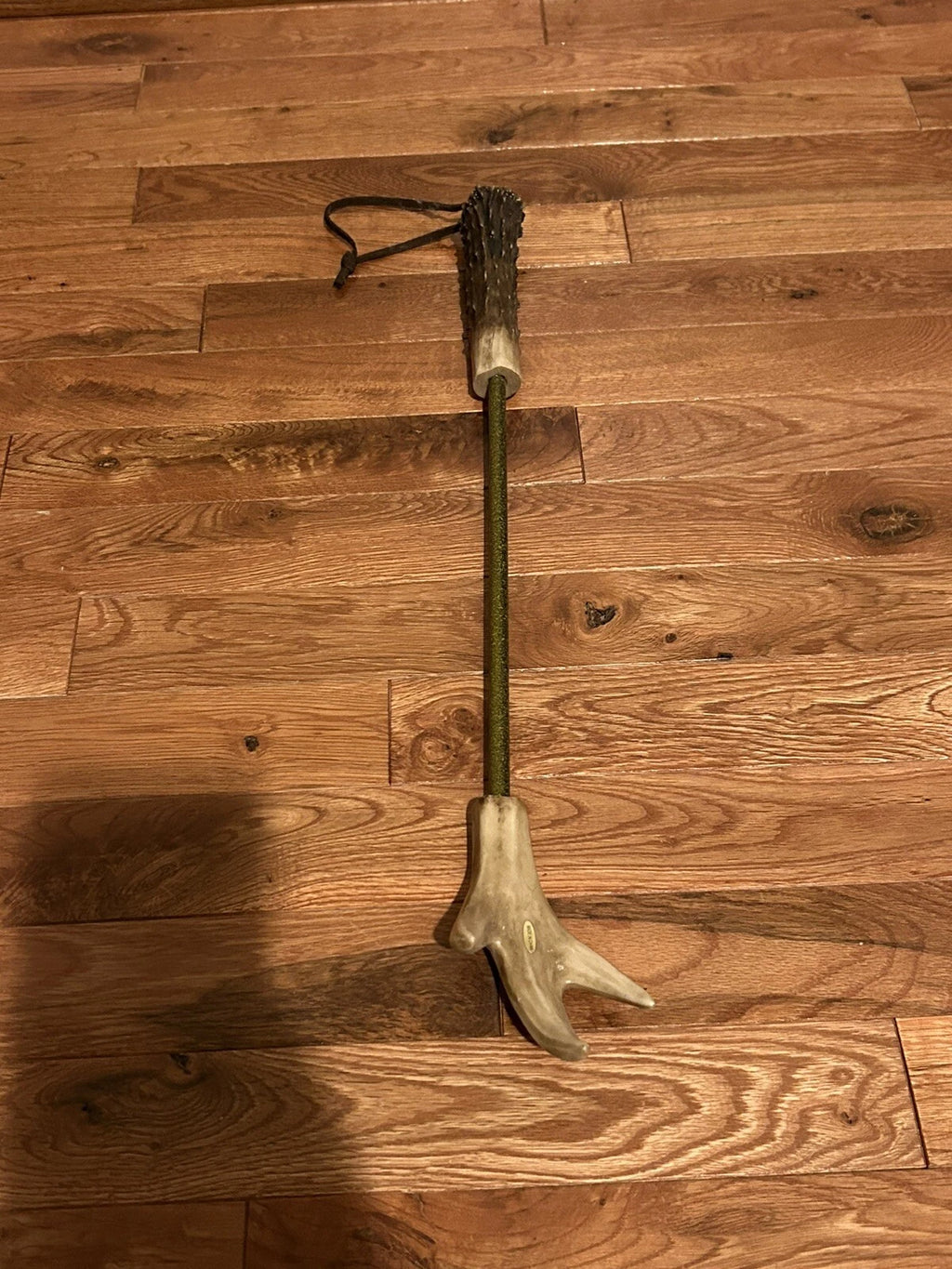 Back Scratcher Faux Antler Rivers Edge Leather Strap Northwoods Cabin Hunting