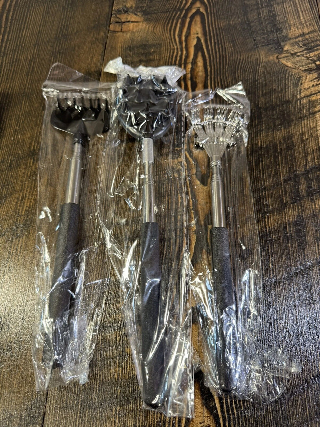 3 Piece Back Scratcher Set Extendable Metal Telescoping Gift Scratch Tool