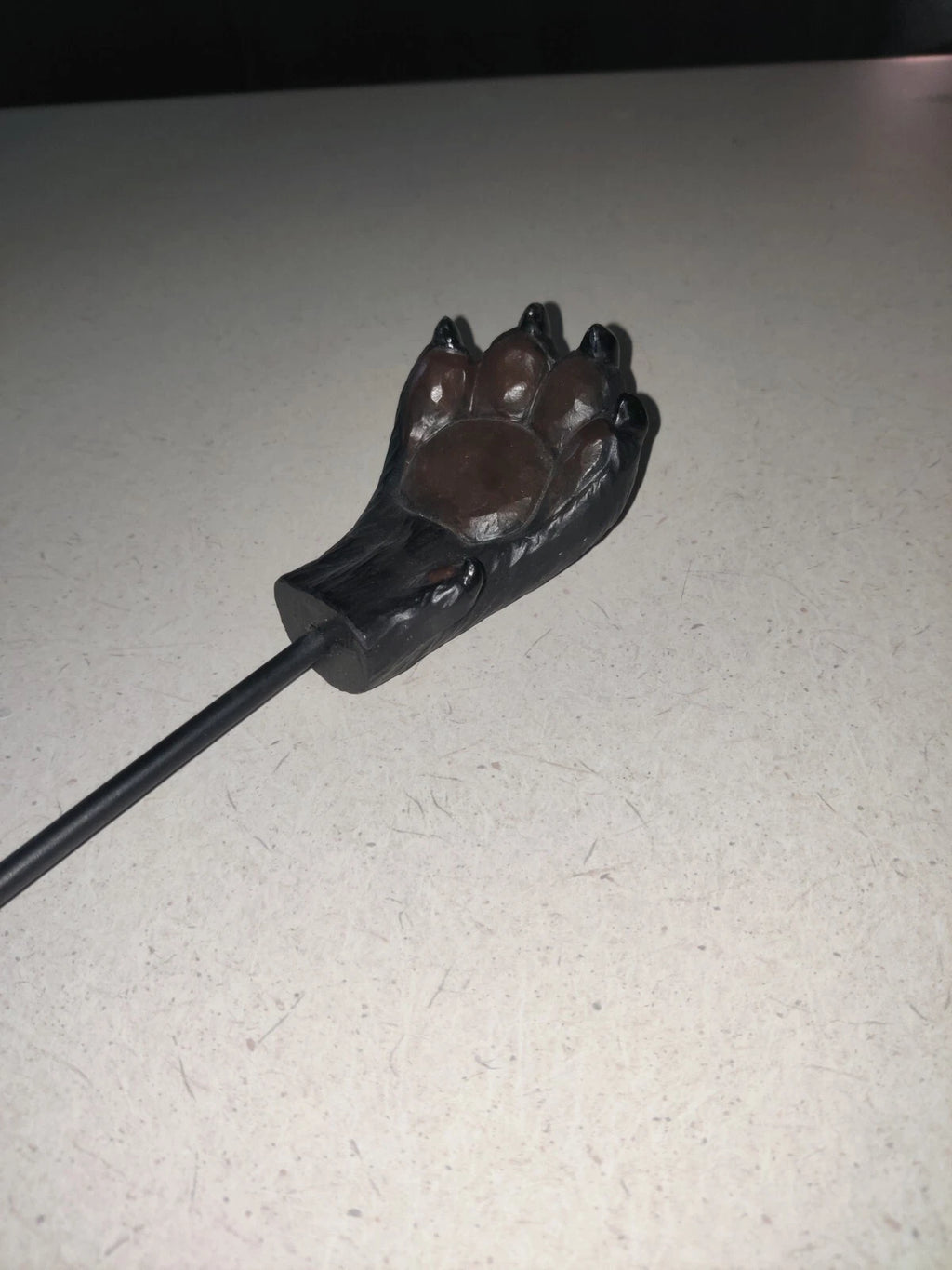 Back Scratcher Dog Paw Black Labrador heavy 15"